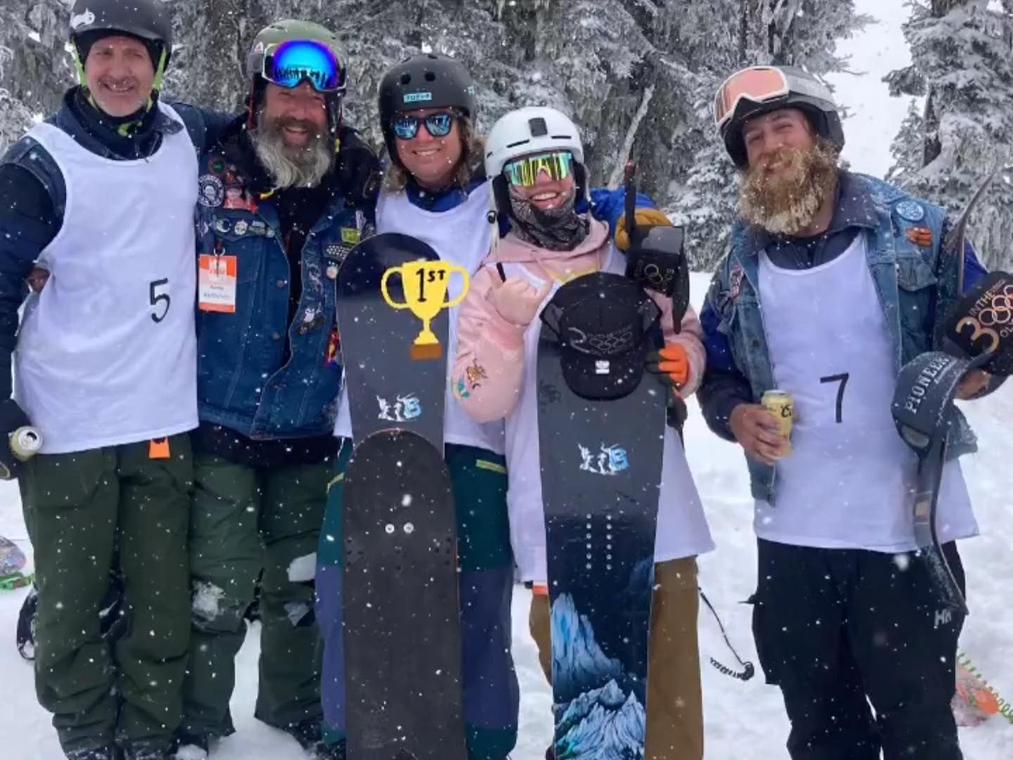 Friends of Boyd Hill riding together
